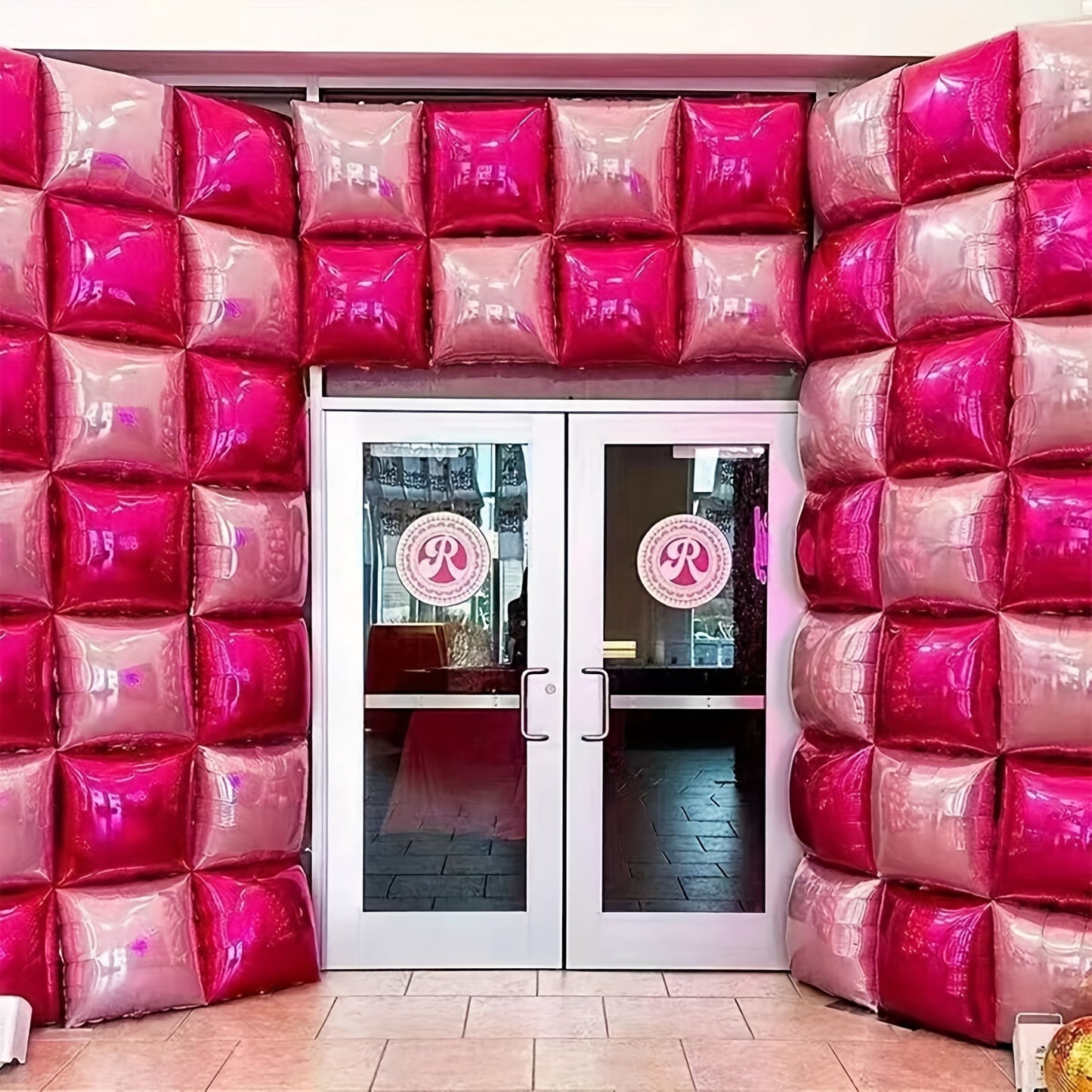 Foil balloon wall assorted packs 25pcs